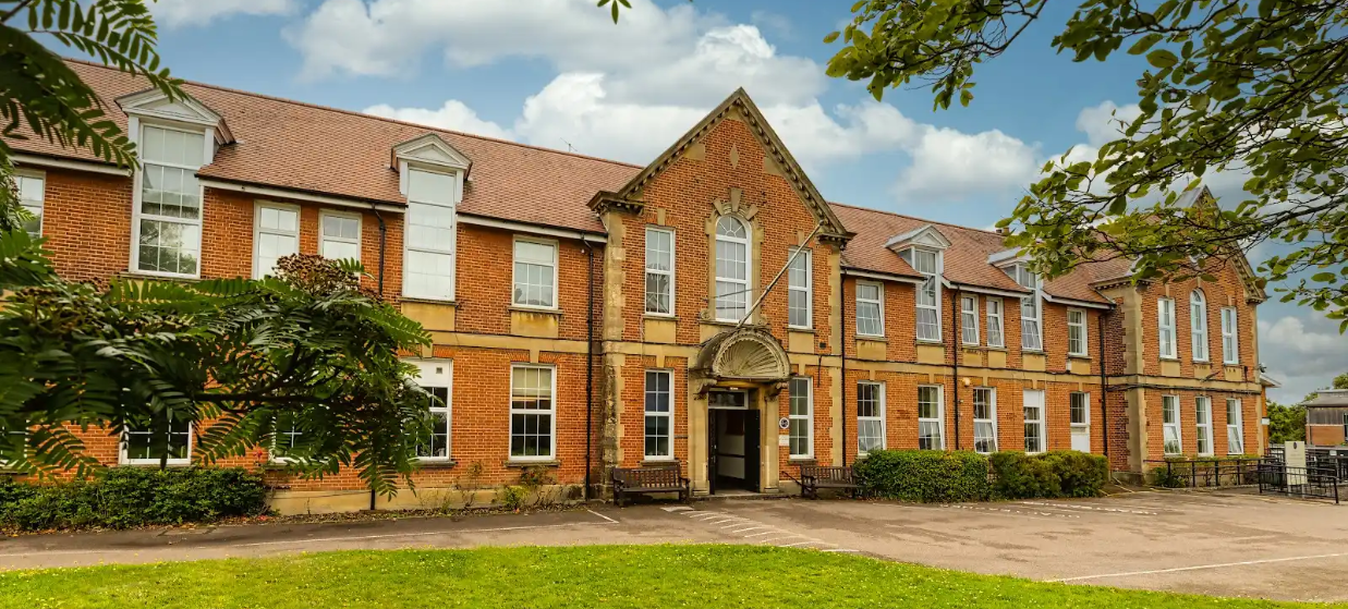 Tunbridge Wells Girls' Grammar School | The Good Schools Guide